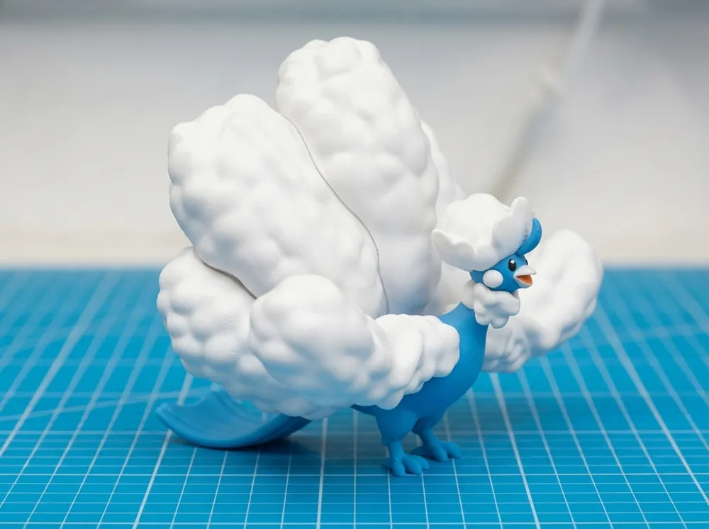 Mô hình Mega Altaria Pokémon với đôi cánh mây trắng