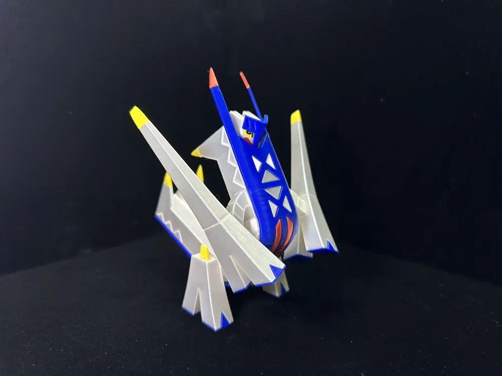 Mô hình Archaludon Pokémon màu bạc trắng và xanh dương
