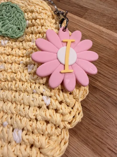 daisy-initial-2