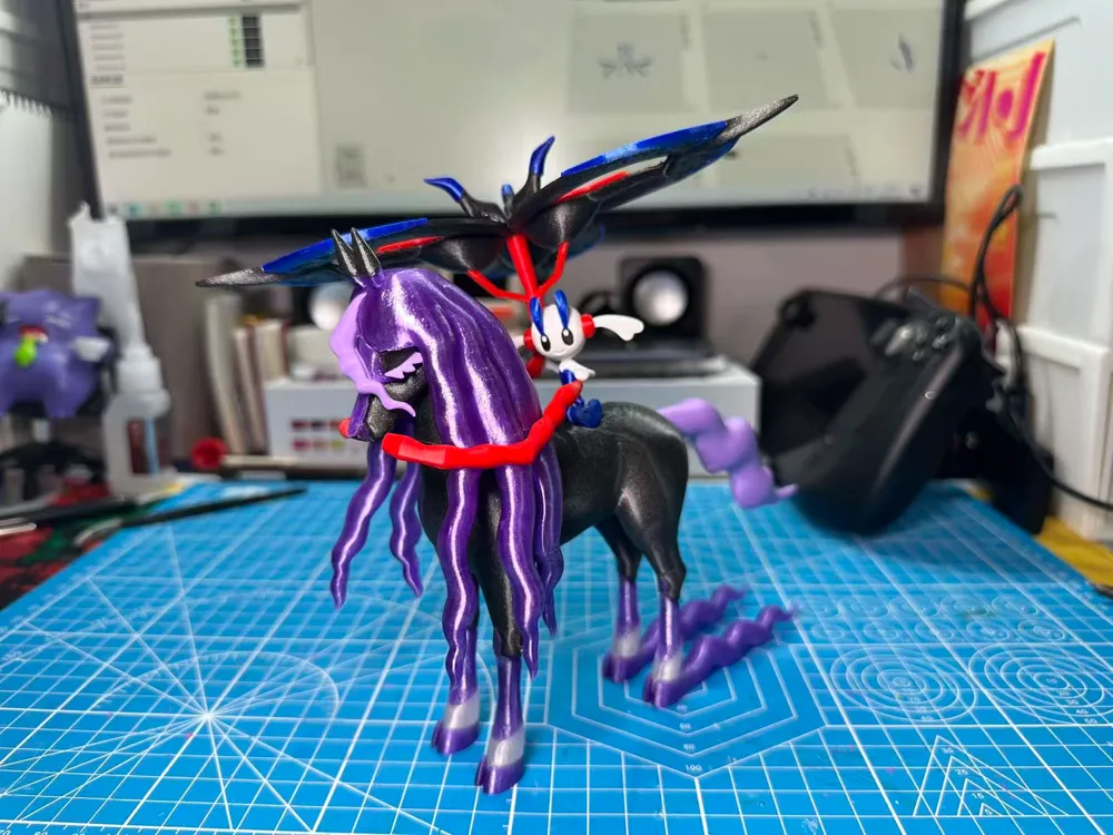 Mô hình Mega Floette Eternal King cưỡi chiến mã đen bờm tím in 3D cao 18cm