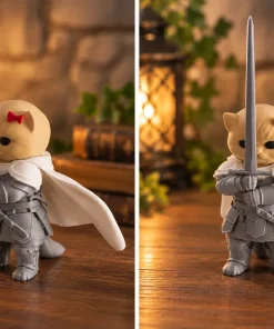 Mèo hiệp sĩ Meme Knight Cat mặc giáp bạc, áo choàng trắng và cầm kiếm