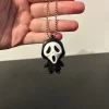 Móc khóa Mini Ghostface mặt nạ trắng áo choàng đen in 3D