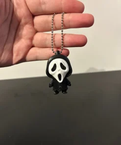 Móc khóa Mini Ghostface mặt nạ trắng áo choàng đen in 3D