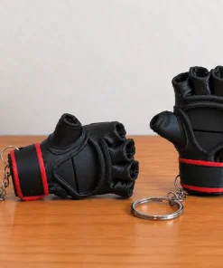 Mặt lòng bàn tay của móc khóa găng tay MMA nhựa PLA
