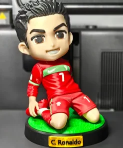 Mô hình Ronaldo Bồ Đào Nha số 7 18cm in 3D kèm đế cỏ