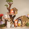 Nhà cây Treehouse Garden cùng hamster và phụ kiện minh họa
